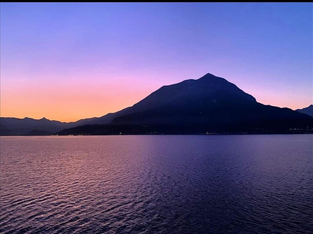 Dream Lake Panorama, Garage In The Center Of Varenna Luaran gambar