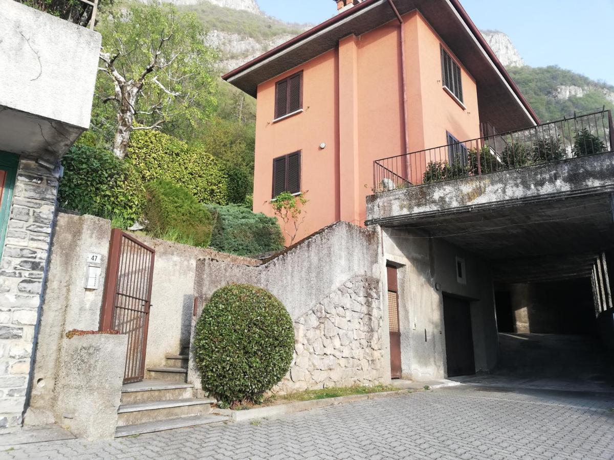 Dream Lake Panorama, Garage In The Center Of Varenna Apartment Luaran gambar