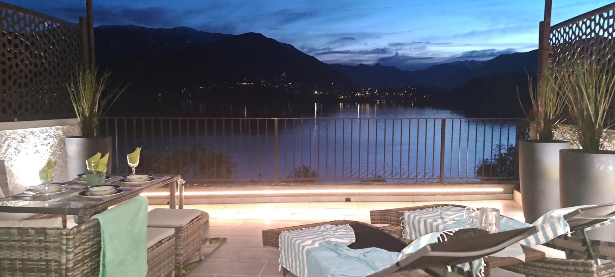 Dream Lake Panorama, Garage In The Center Of Varenna Apartment Luaran gambar